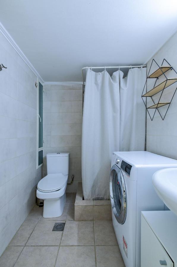 Beautiful 2Bd Apartment Near Historic Center Of アテネ エクステリア 写真
